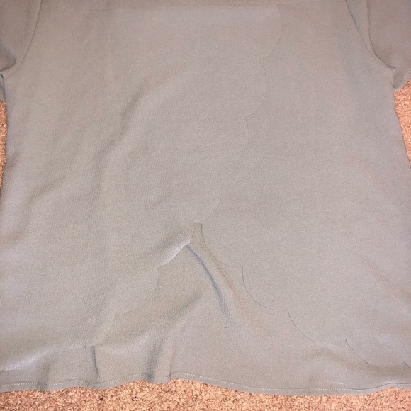 sage green scalloped top - Picture 3 of 5